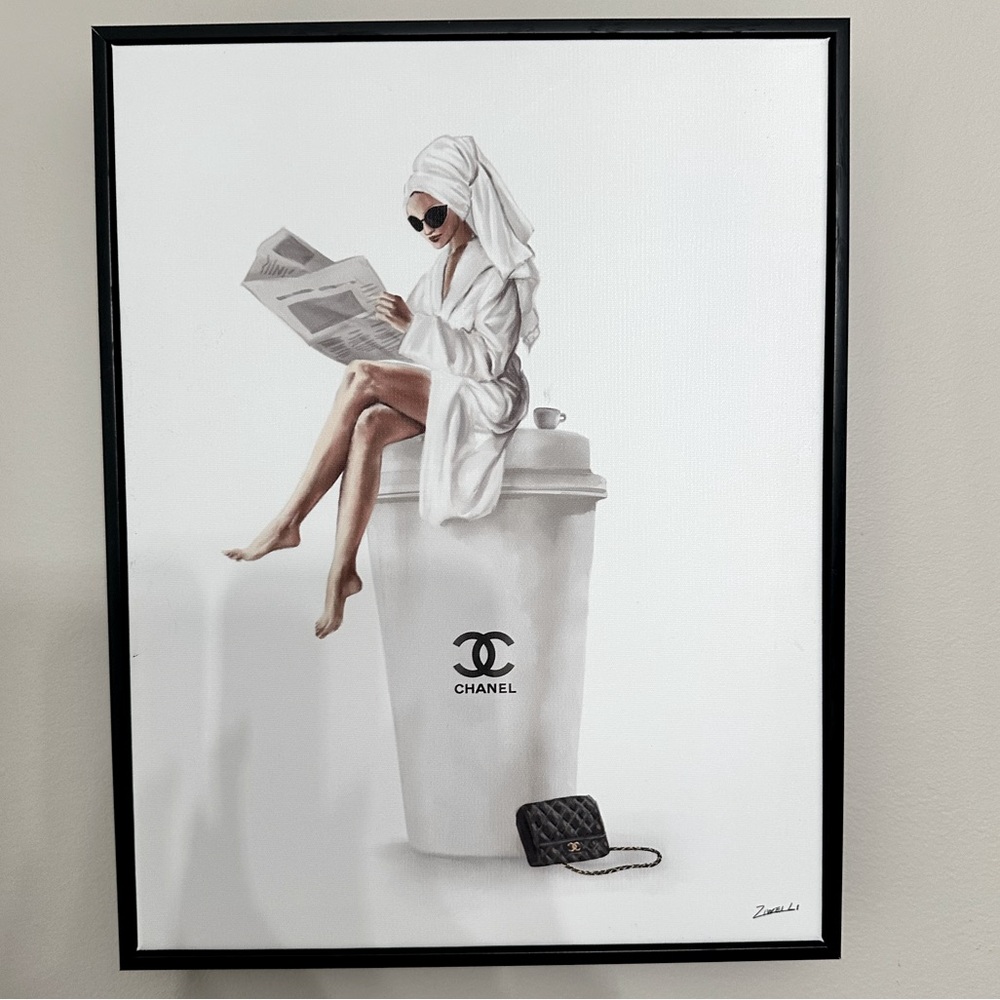 Chanel Art Wall Decor. Chanel canvas picture for home decoration. Chanel picture